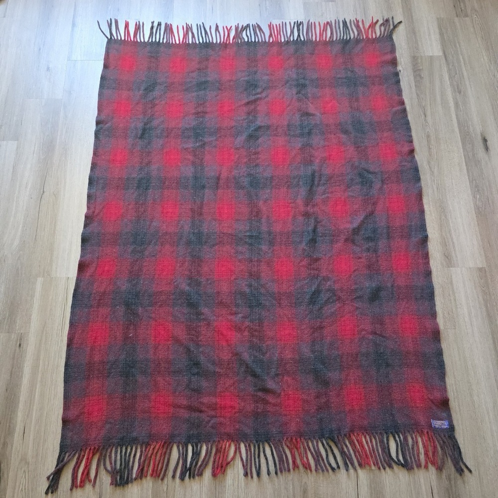 VTG Pendleton Wool Stadium Blanket Tartan Plaid Red Black 48x60 + Fringe 30s-50s